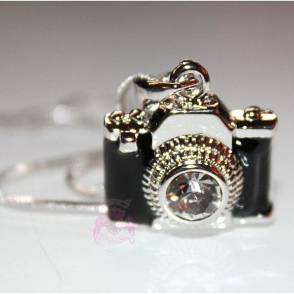 Black Enamel Miniature Camera Charm Clear Crystal Lens Photo Silver Necklace - Picture 2 of 4